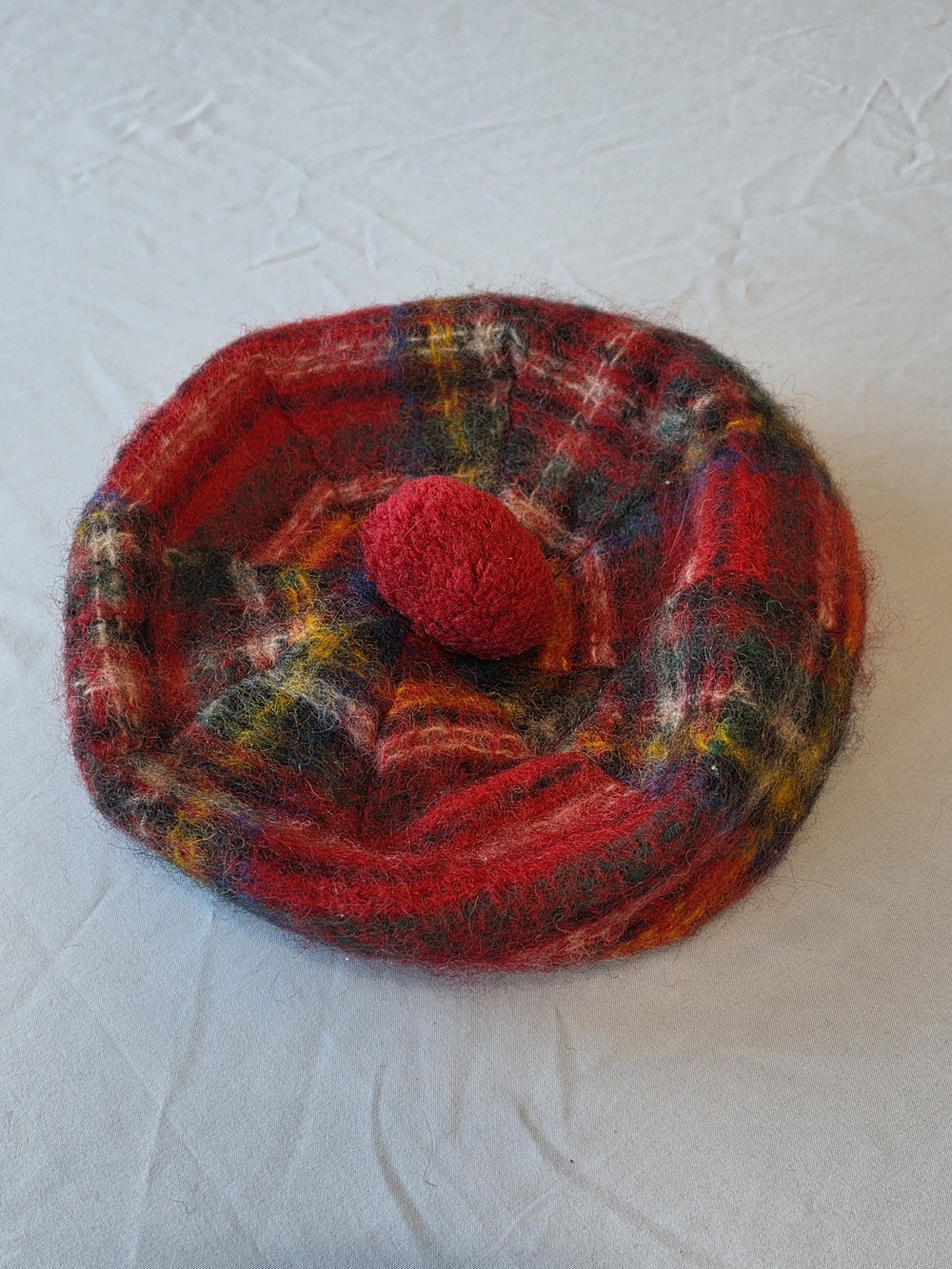 Vintage Royal Stewart Scottish Tartan Plaid Tam Hat - Picture 5 of 5